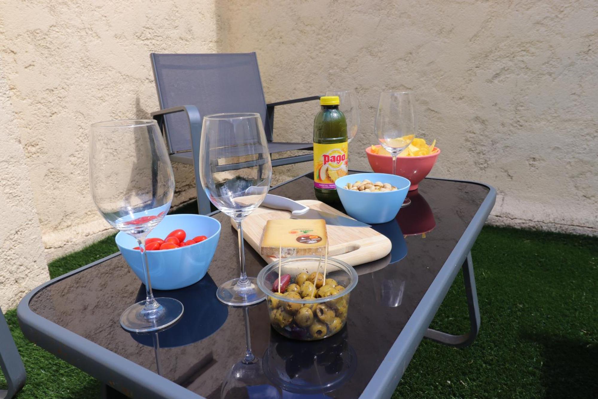 Le Patio - Spacieux T3 Avec Climatisation Et Jardin Privatif Bergerac Room photo