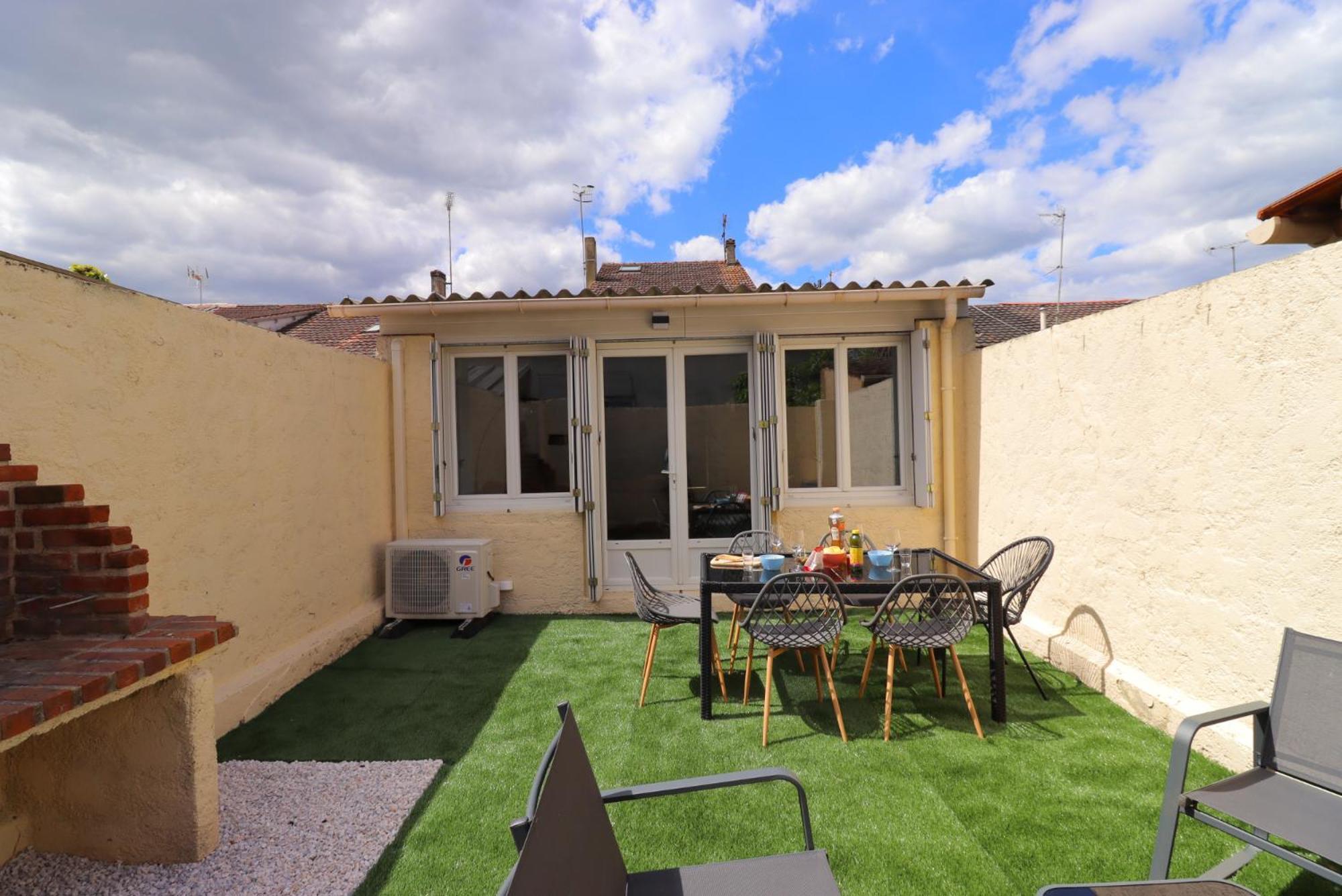 Le Patio - Spacieux T3 Avec Climatisation Et Jardin Privatif Bergerac Room photo