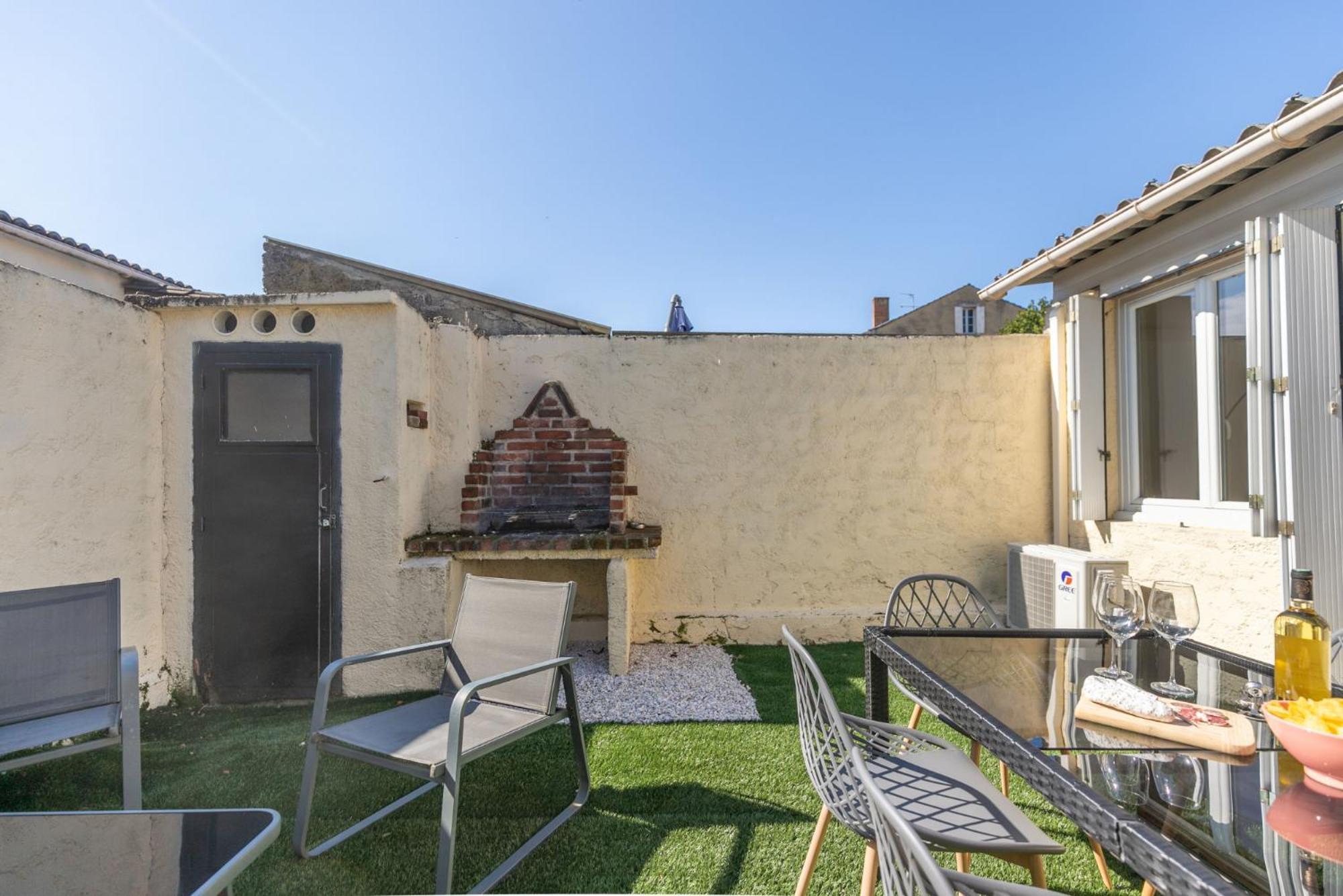 Le Patio - Spacieux T3 Avec Climatisation Et Jardin Privatif Bergerac Exterior photo